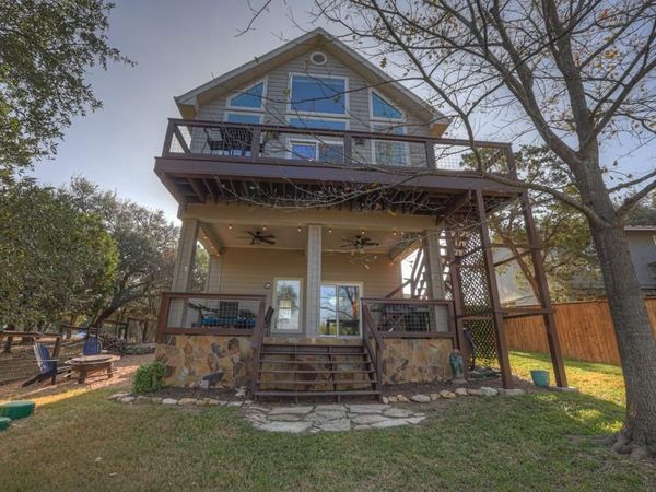 1156 Riviera DR, Canyon Lake, TX 78133