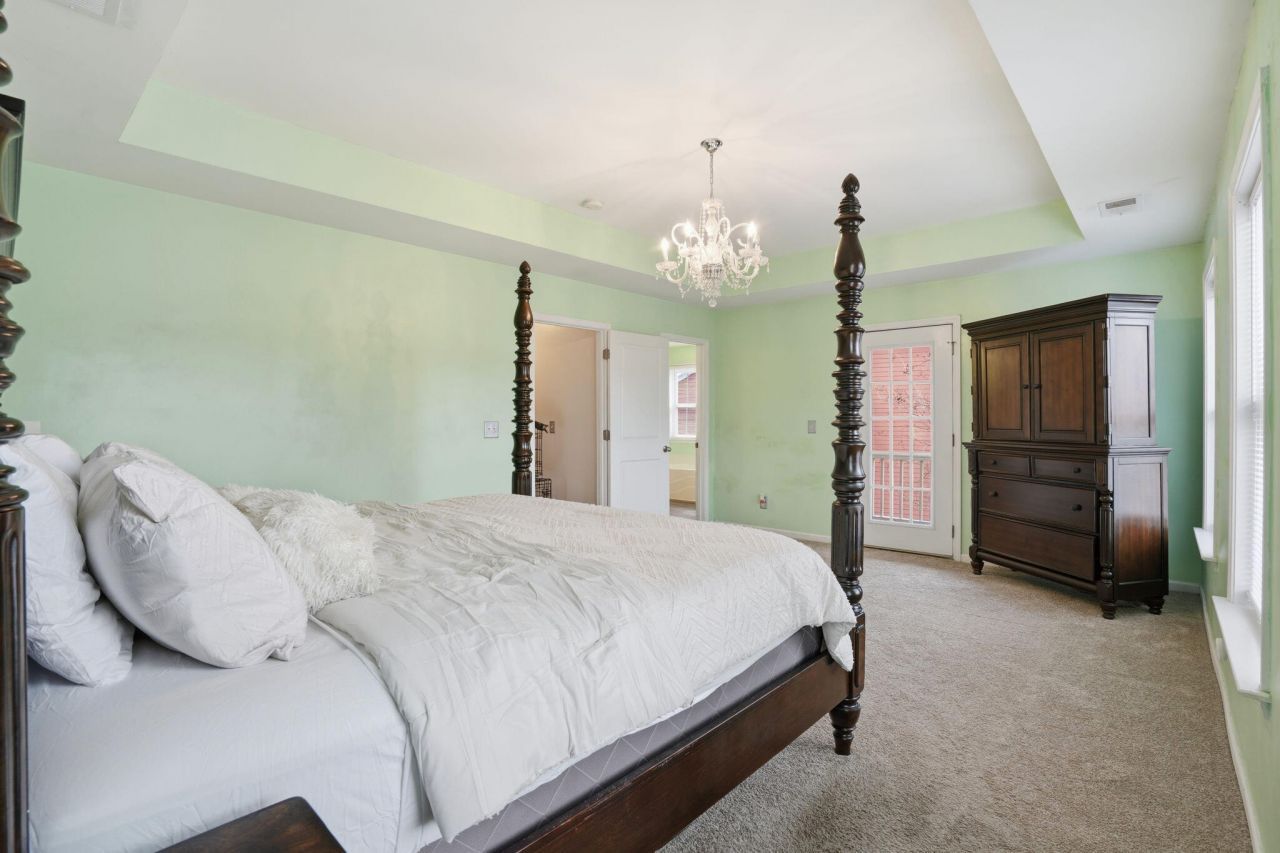 4902 W Liberty Park Circle Photo 11