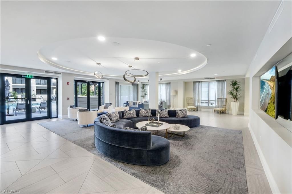 1135 3rd Ave S, Unit 209, Naples, FL 34102 Photo