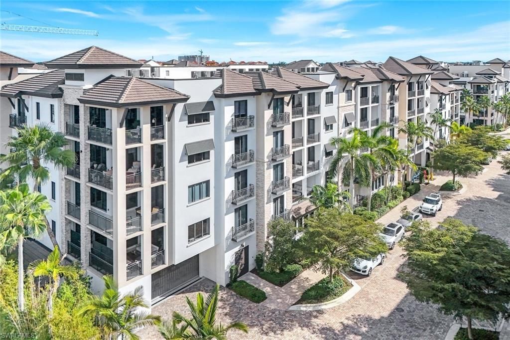 1135 3rd Ave S, Unit 209, Naples, FL 34102 Photo