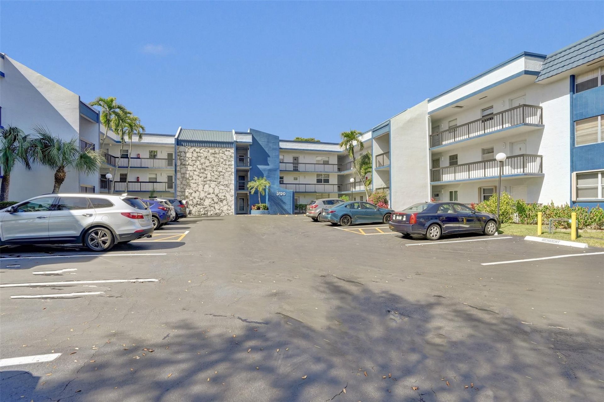 3120 Holiday Springs Boulevard, Unit 106, Margate, FL 33063 Photo