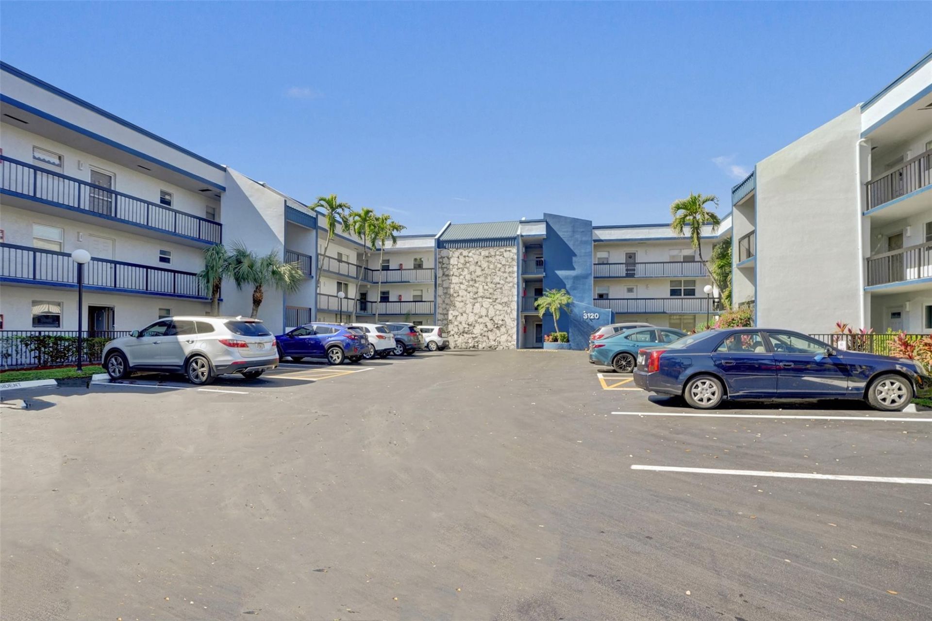 3120 Holiday Springs Boulevard, Unit 106, Margate, FL 33063 Photo