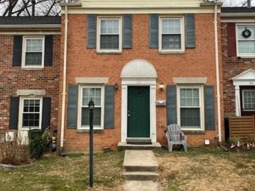 35 Midline Court, Gaithersburg, MD 20878 Main Photo