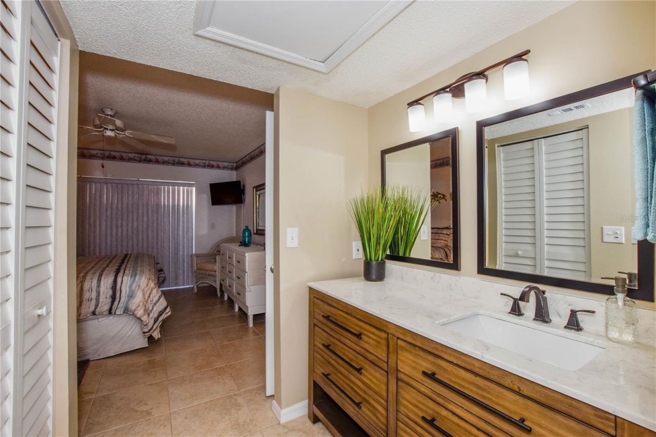 429 Wexford Circle, Unit 75, Venice, FL 34293 Photo