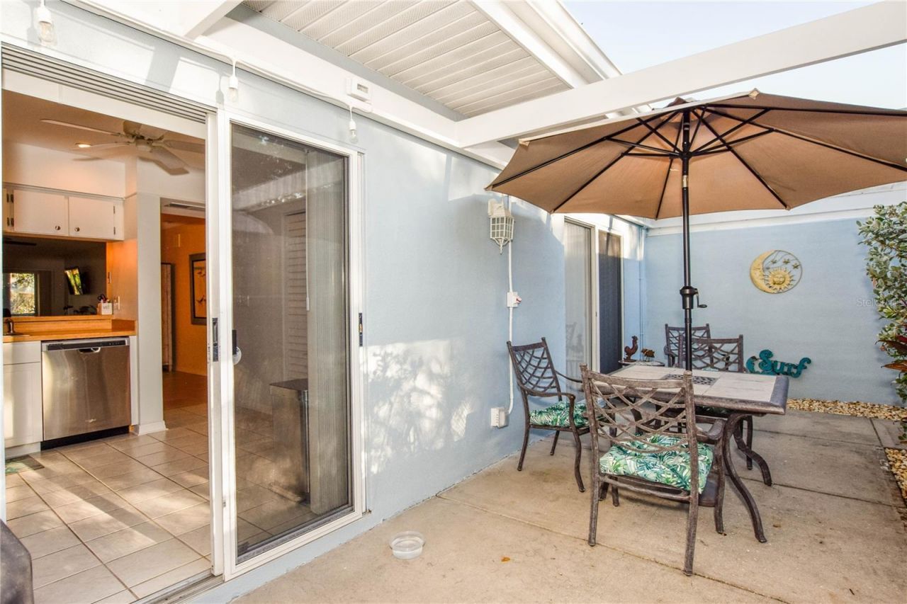 429 Wexford Circle, Unit 75, Venice, FL 34293 Photo