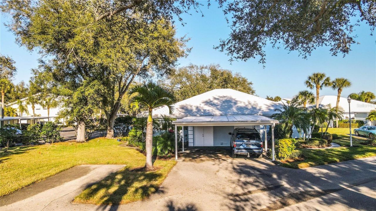429 Wexford Circle, Unit 75, Venice, FL 34293 Photo