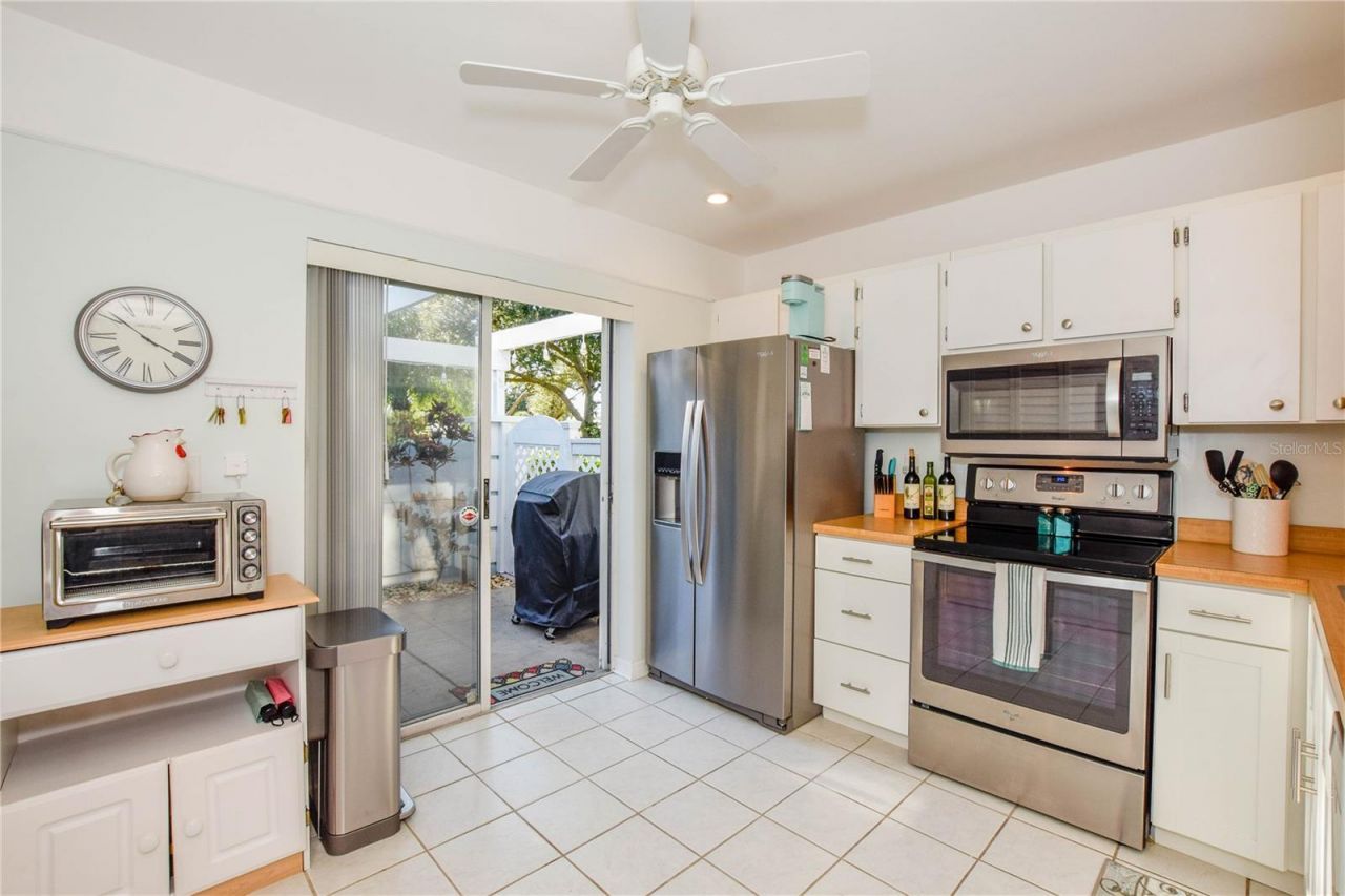 429 Wexford Circle, Unit 75, Venice, FL 34293 Photo
