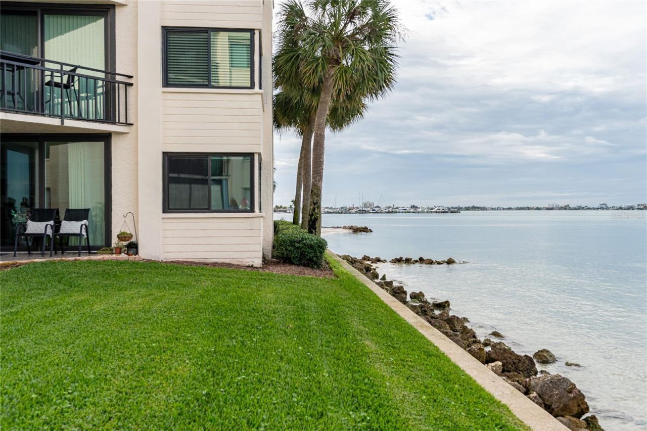 5541 Puerta Del Sol Boulevard S, Unit 116, Saint Petersburg, FL 33715 Photo