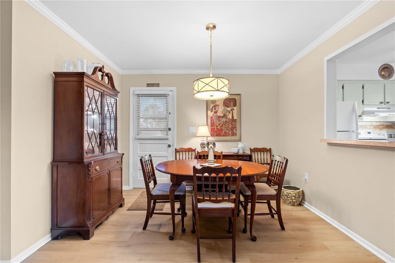 3910 37th Street S, Unit 39, Saint Petersburg, FL 33711 Photo