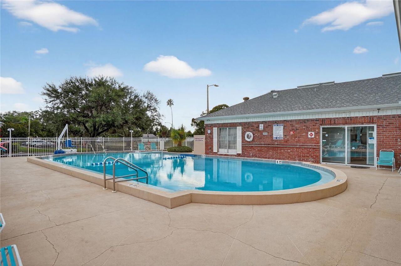 3910 37th Street S, Unit 39, Saint Petersburg, FL 33711 Photo