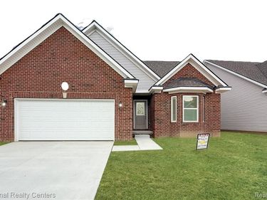 8293 Pleasant Creek, Goodrich Vlg, MI 48438