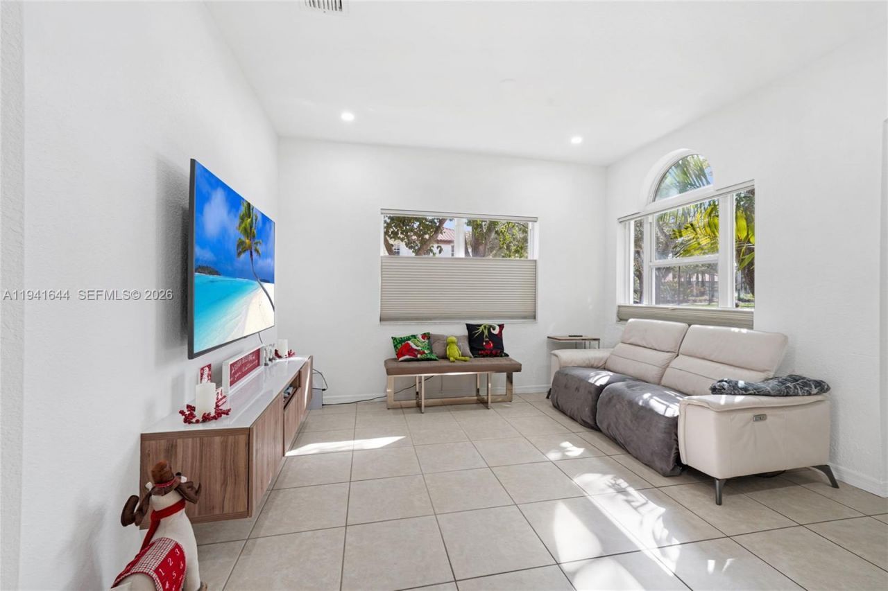 12763 SW 50th St, Miramar, FL 33027 Photo