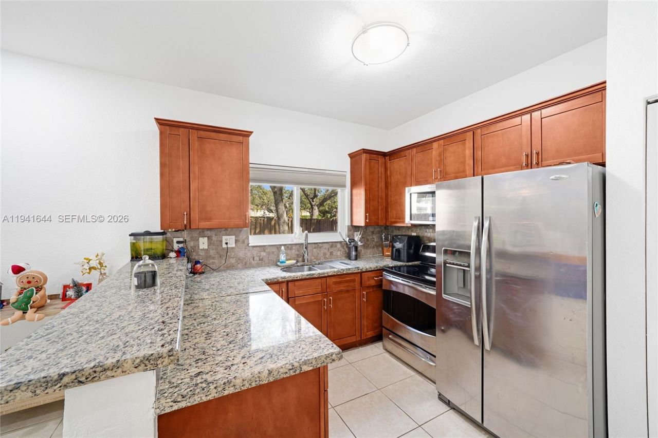 12763 SW 50th St, Miramar, FL 33027 Photo