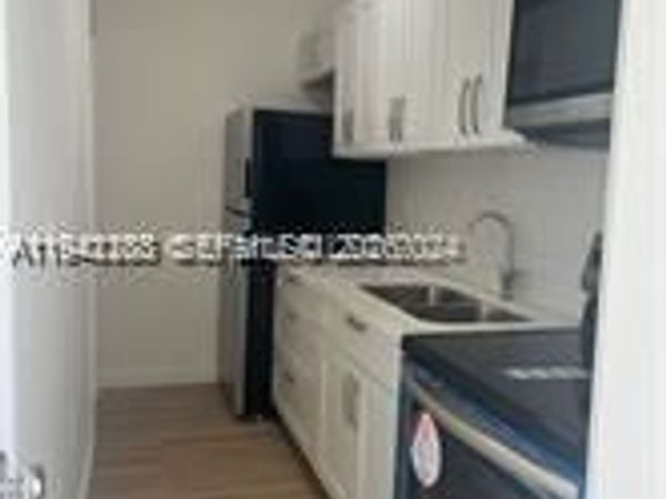 5808 BUCHANAN ST, Unit 3, Hollywood, FL 33021