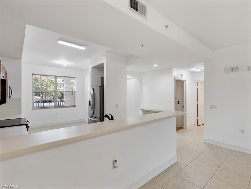 20930 Island Sound Cir, Unit 204, Estero, FL 33928 Photo