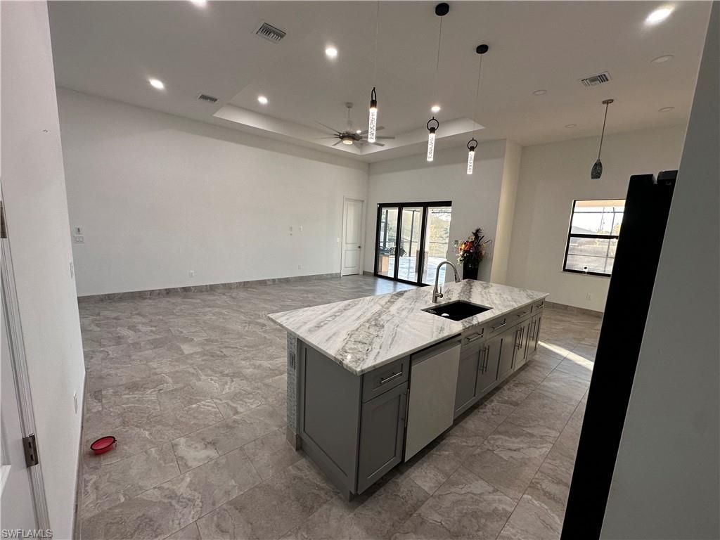 509 NE 5th Ter, Cape Coral, FL 33909 Photo