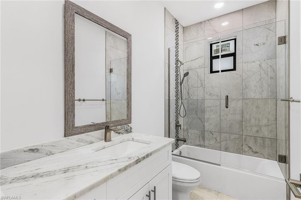 509 NE 5th Ter, Cape Coral, FL 33909 Photo