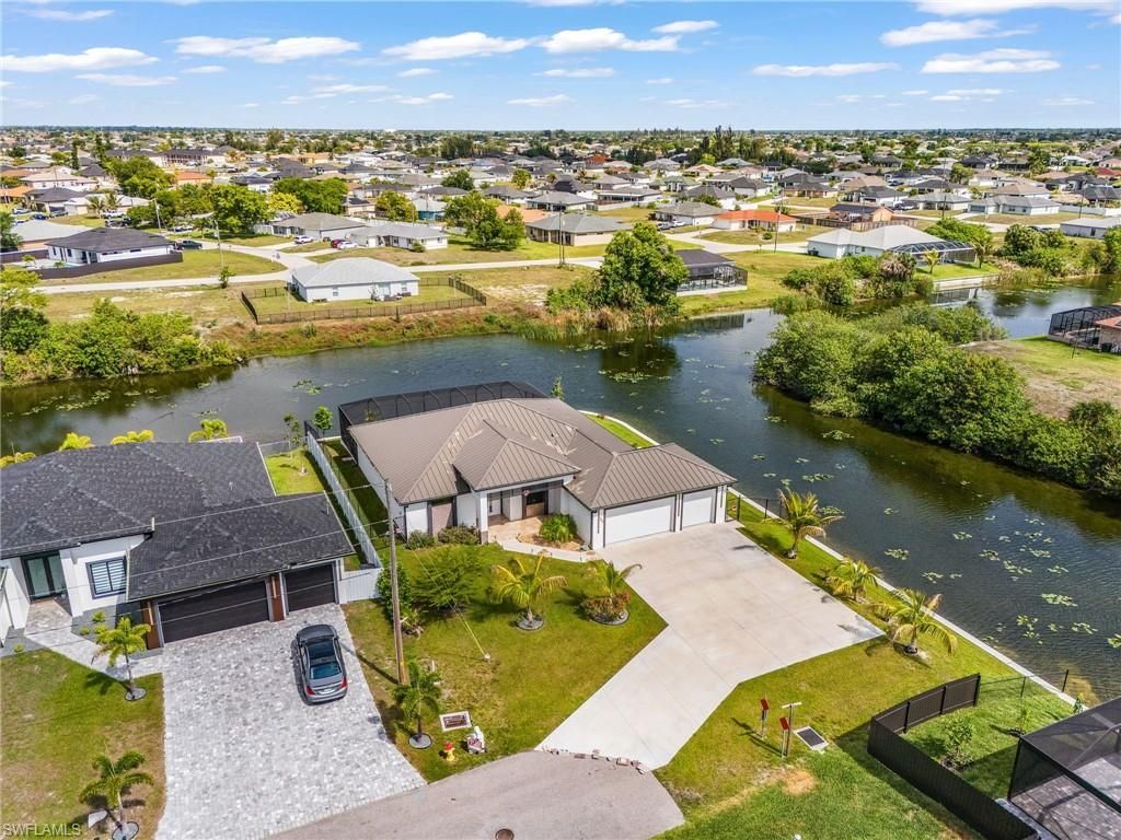 509 NE 5th Ter, Cape Coral, FL 33909 Photo
