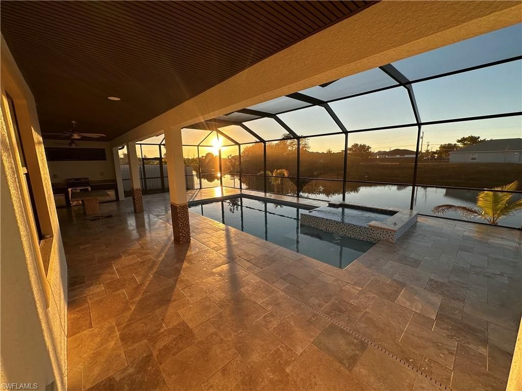 509 NE 5th Ter, Cape Coral, FL 33909 Photo