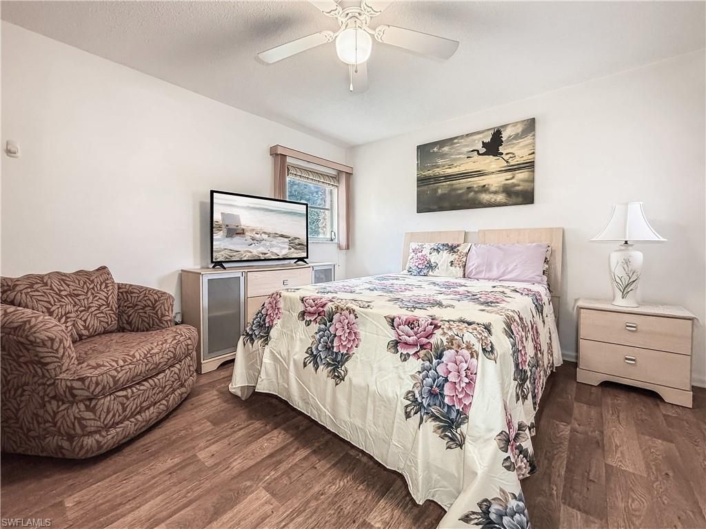 218 Fireside Ct, Lehigh Acres, FL 33936 Photo