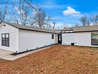 4811 SE Tattershall Way, Lawton, OK 73501