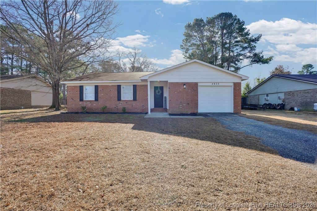 4823 Old Field Road, Fayetteville, NC 28304 Main Photo