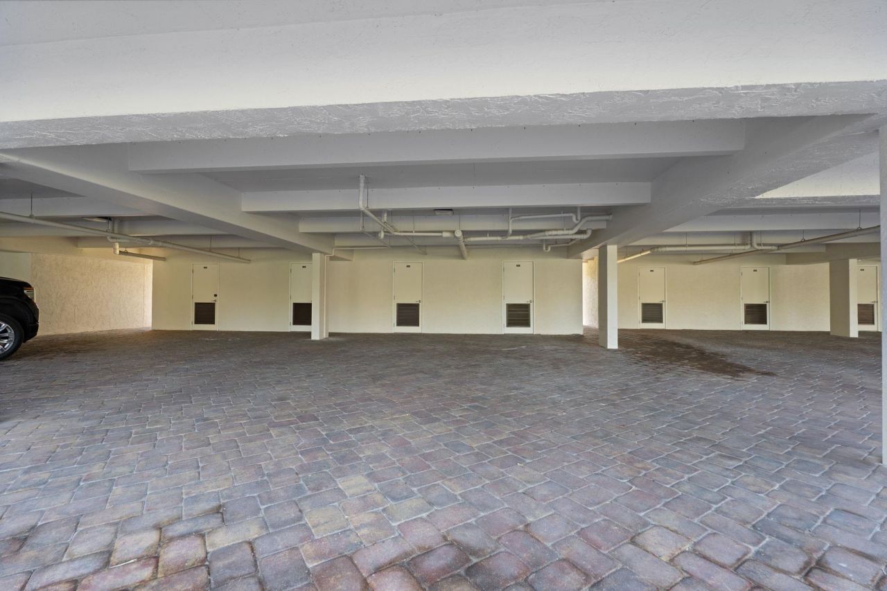 1605 Middle Gulf Dr, Unit 310, Sanibel, FL 33957 Photo