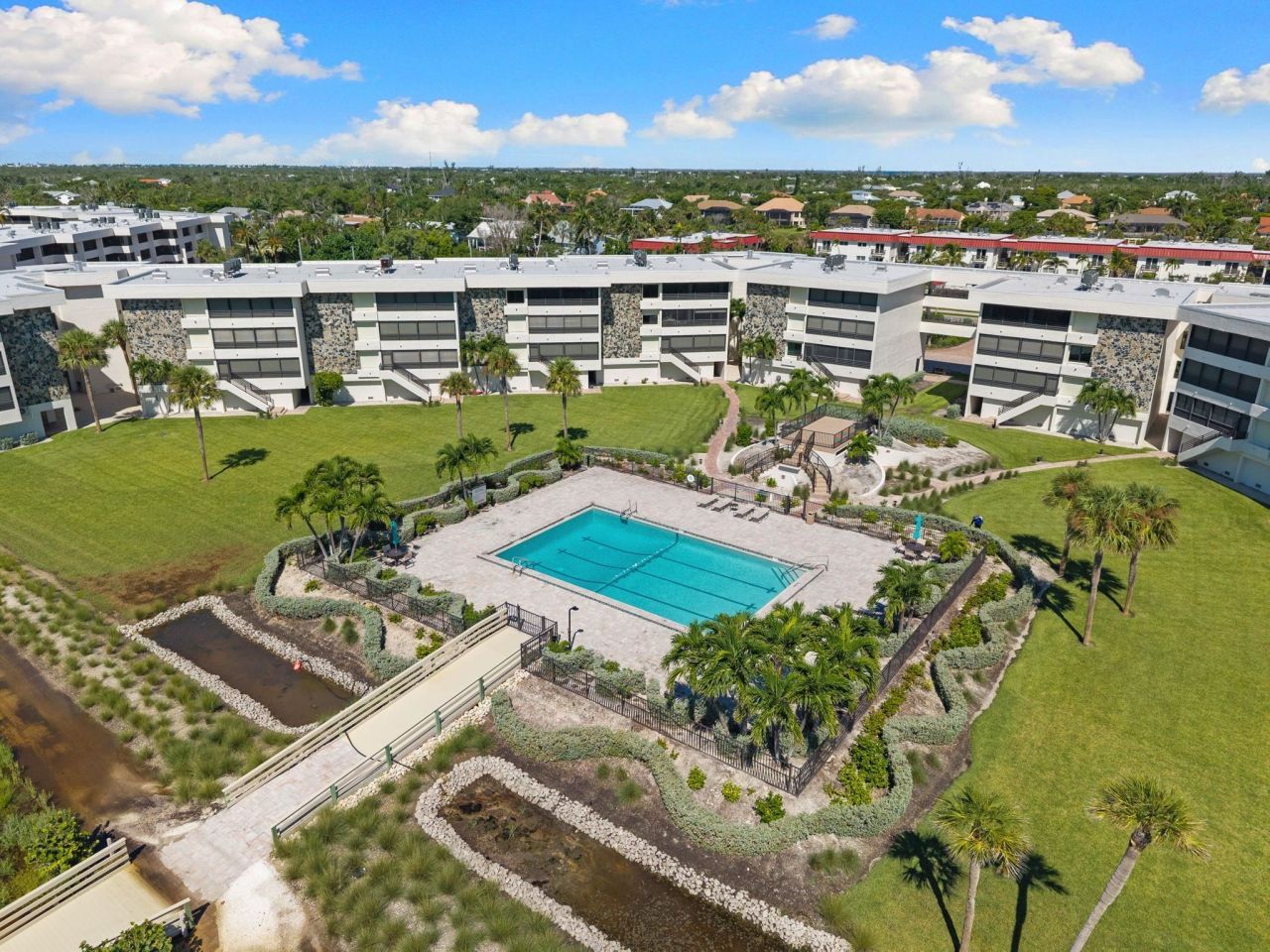 1605 Middle Gulf Dr, Unit 310, Sanibel, FL 33957 Photo