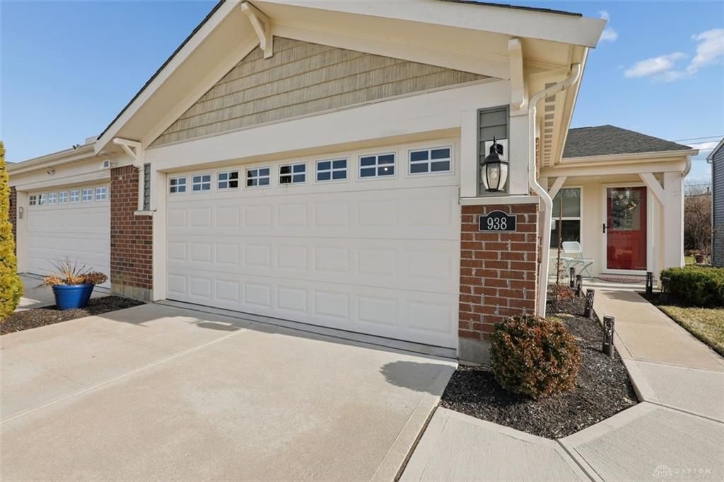 938 Southline Drive, Lebanon, OH 45036 Main Photo