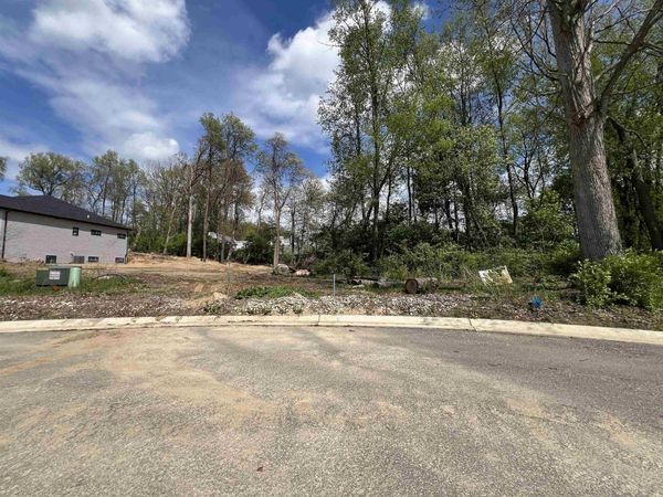 53452 Spring Blossom Court, South Bend, IN 46637