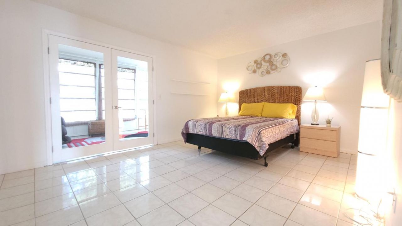 405 Southampton A, West Palm Beach, FL 33417 Photo