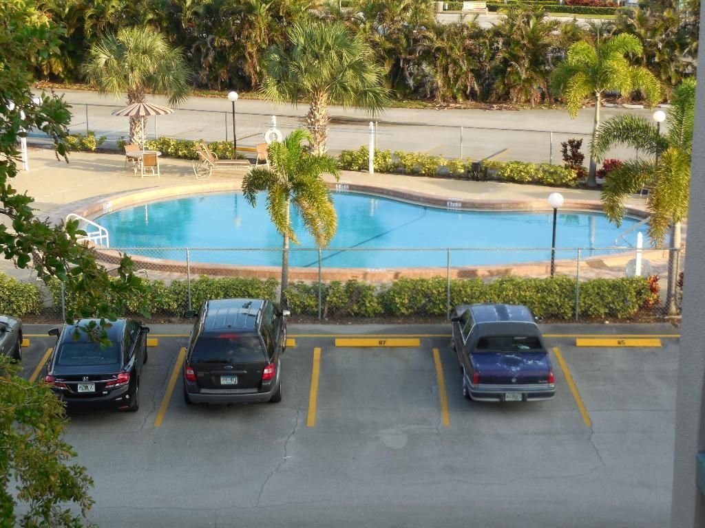 405 Southampton A, West Palm Beach, FL 33417 Photo