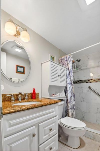 3160 Lake Osborne Drive, Unit 109, Lake Worth Beach, FL 33461 Photo