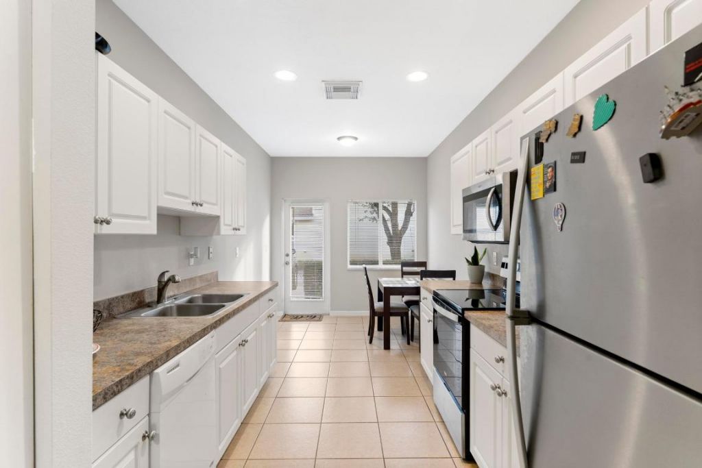 2186 SE Destin Drive, Port Saint Lucie, FL 34952 Photo