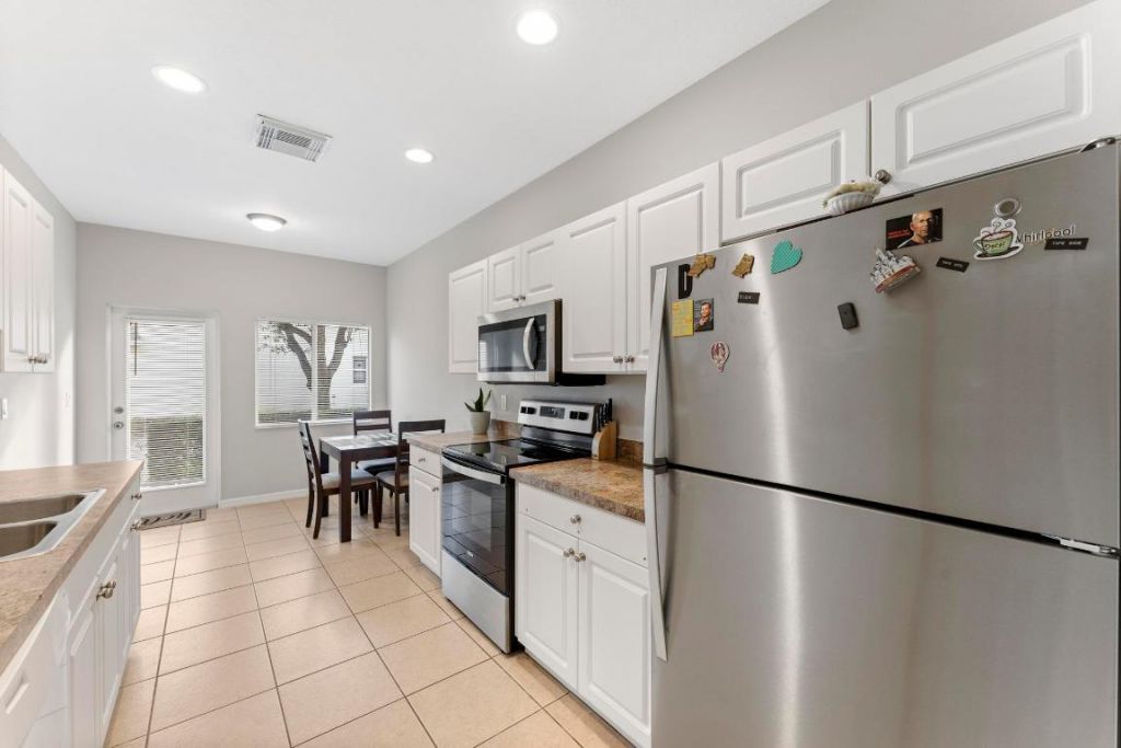 2186 SE Destin Drive, Port Saint Lucie, FL 34952 Photo