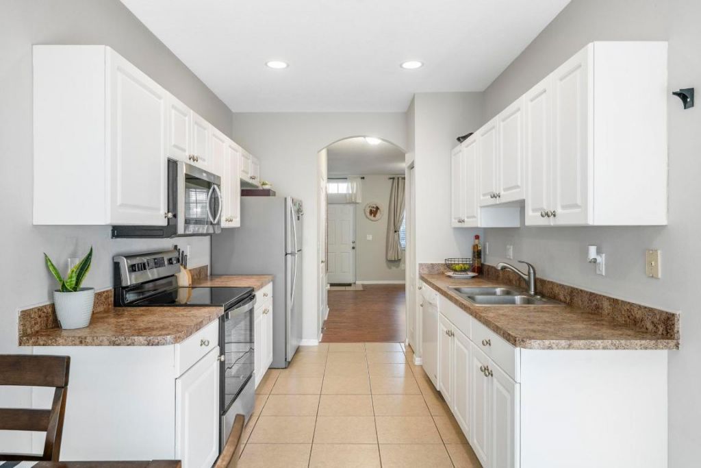 2186 SE Destin Drive, Port Saint Lucie, FL 34952 Photo