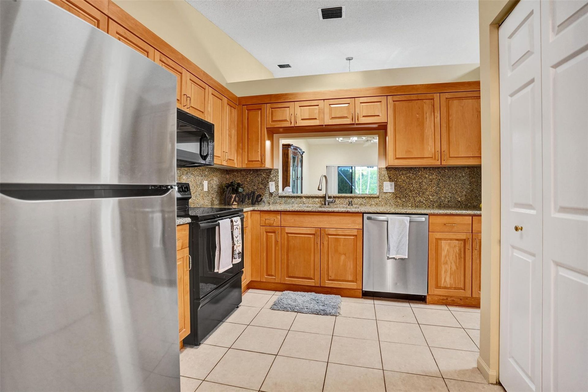 31 Sausalito Dr, Boynton Beach, FL 33436 Photo