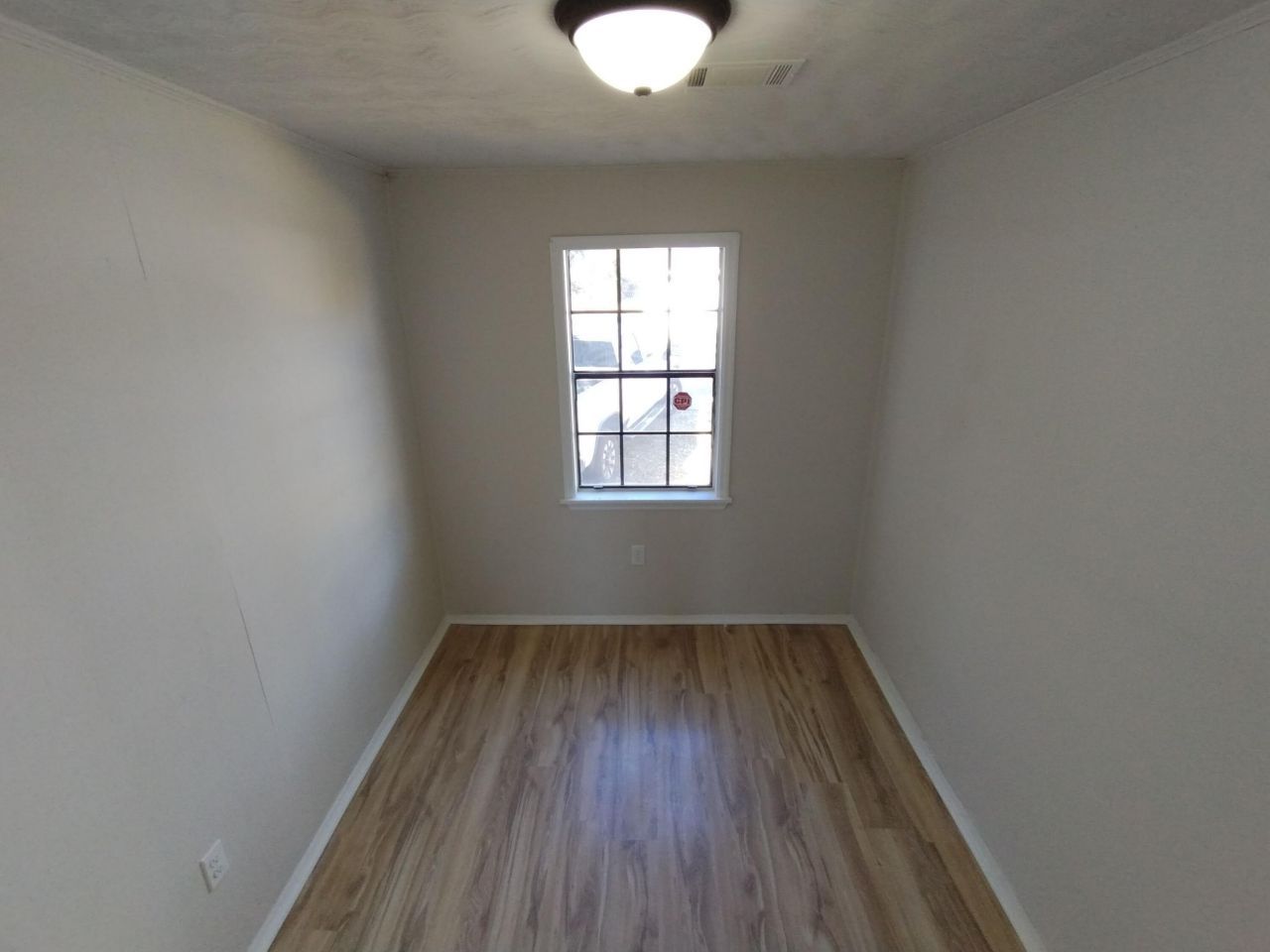 39 Mcmillan Street Photo 12