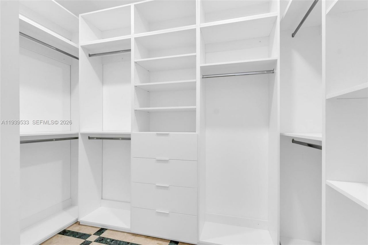 11835 SW 47th St , Miami, FL 33175 Photo