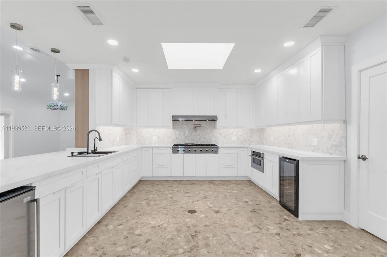 11835 SW 47th St , Miami, FL 33175 Photo