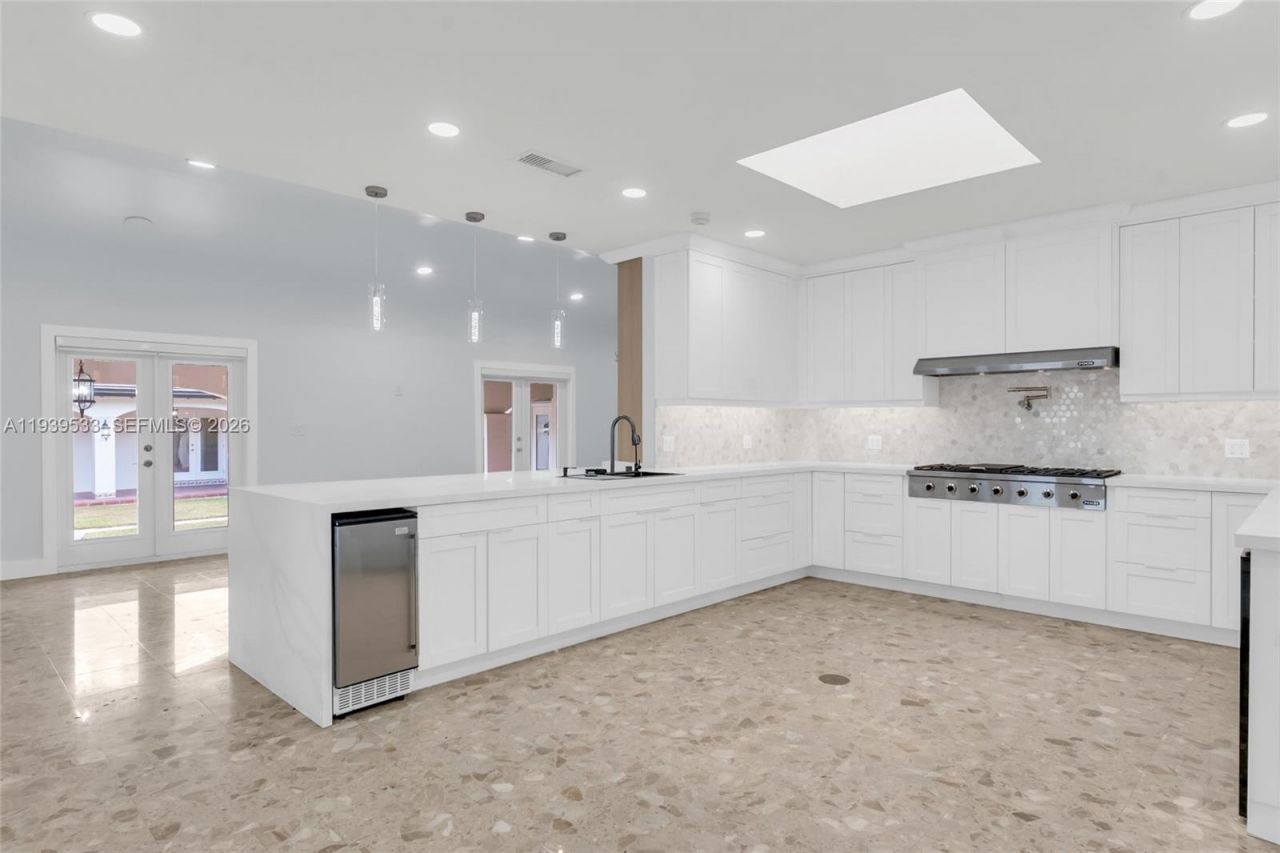 11835 SW 47th St , Miami, FL 33175 Photo