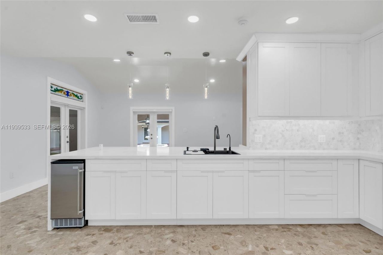 11835 SW 47th St , Miami, FL 33175 Photo