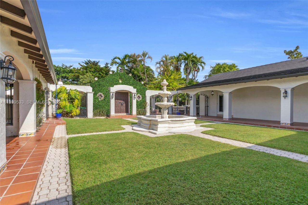 11835 SW 47th St , Miami, FL 33175 Photo