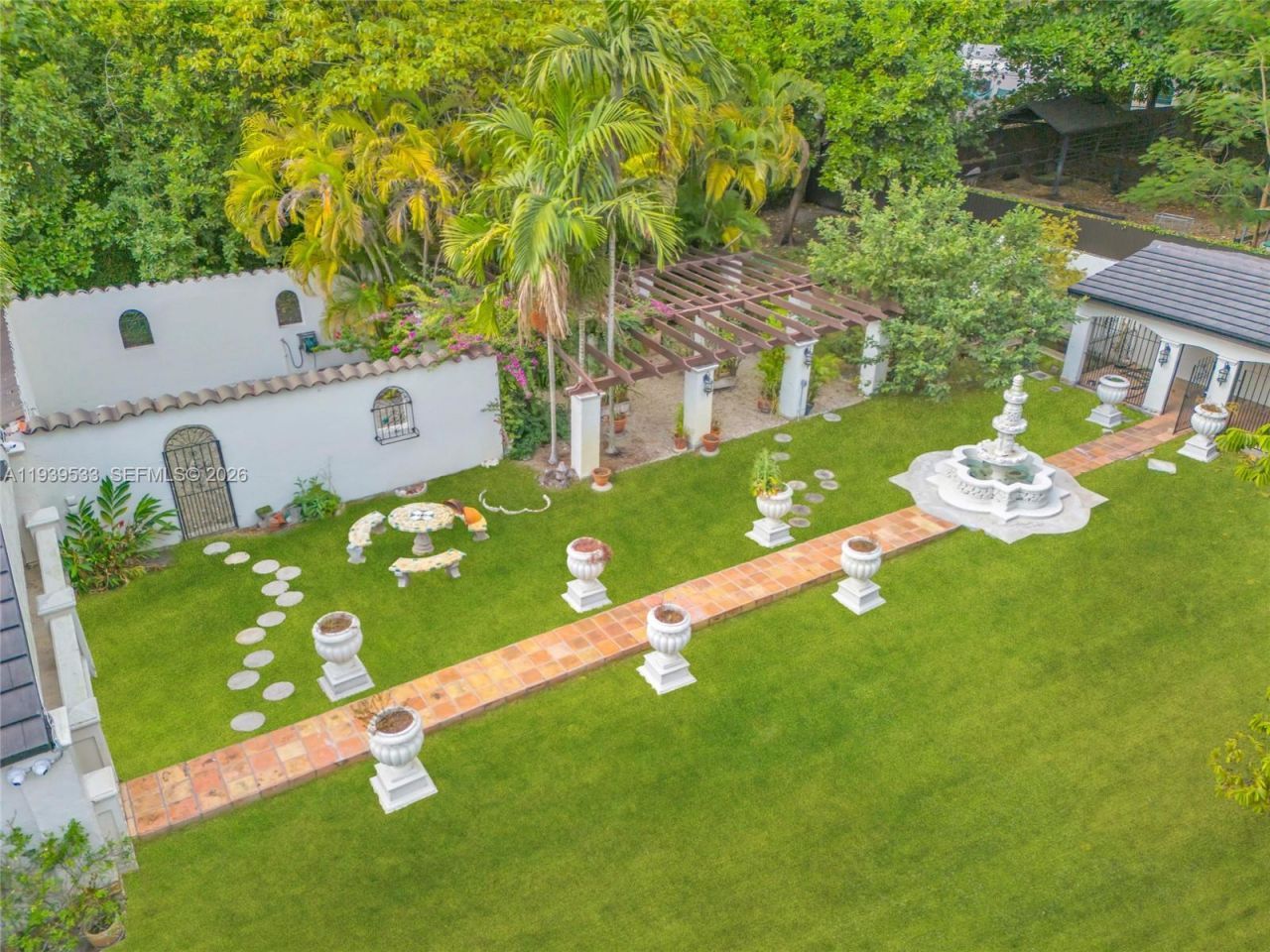 11835 SW 47th St , Miami, FL 33175 Photo