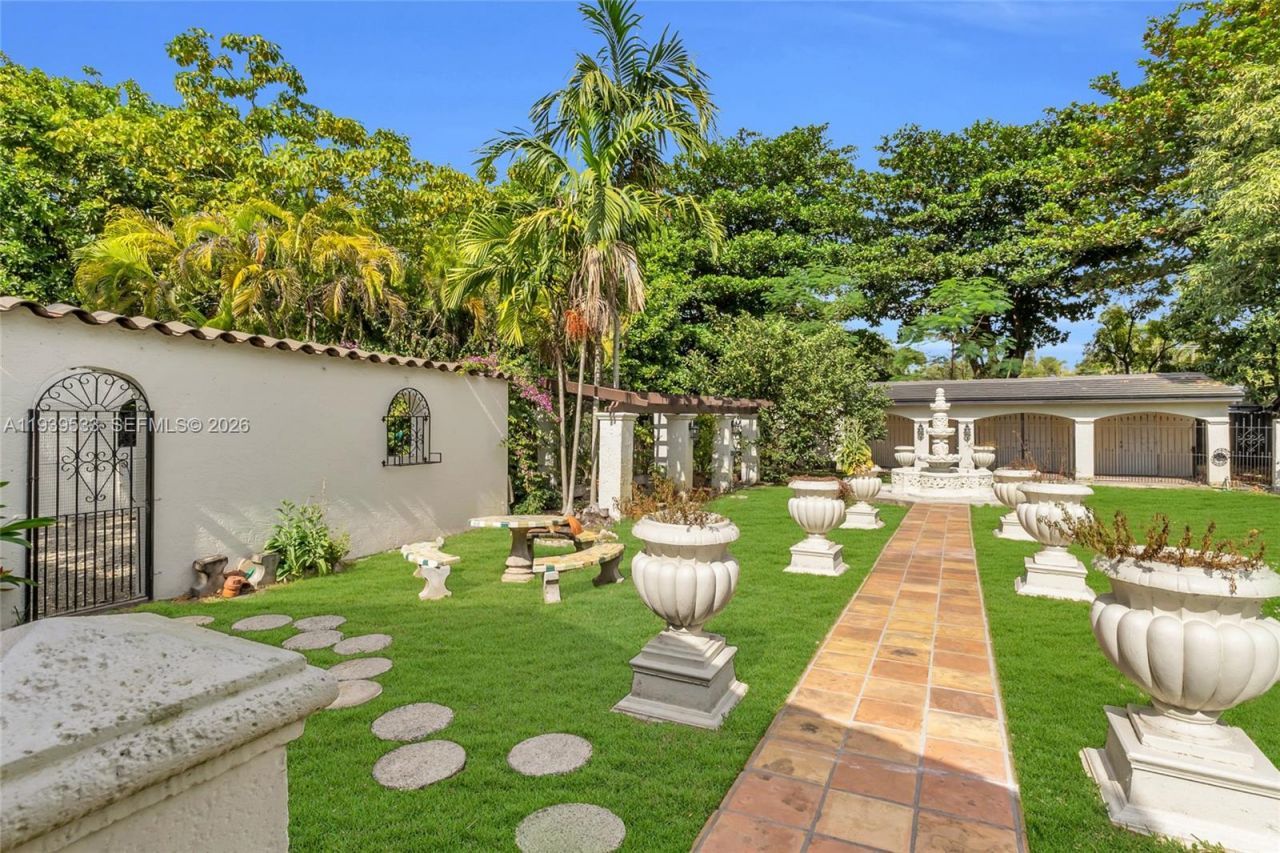 11835 SW 47th St , Miami, FL 33175 Photo