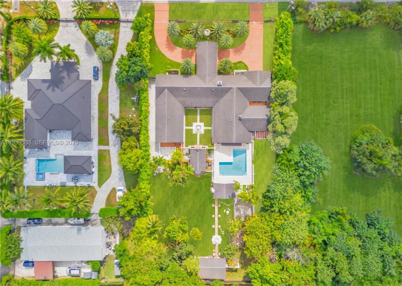 11835 SW 47th St , Miami, FL 33175 Photo