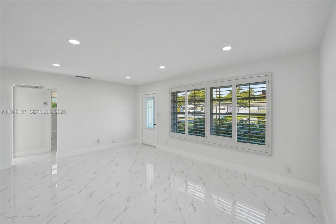 2015 N 58th Ave, Hollywood, FL 33021 Photo