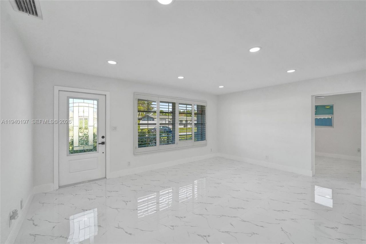 2015 N 58th Ave, Hollywood, FL 33021 Photo