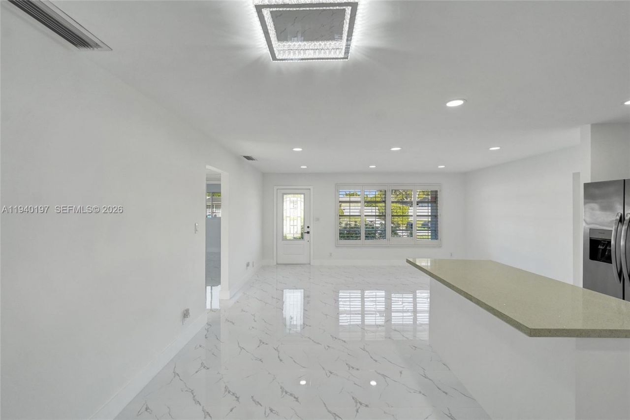 2015 N 58th Ave, Hollywood, FL 33021 Photo