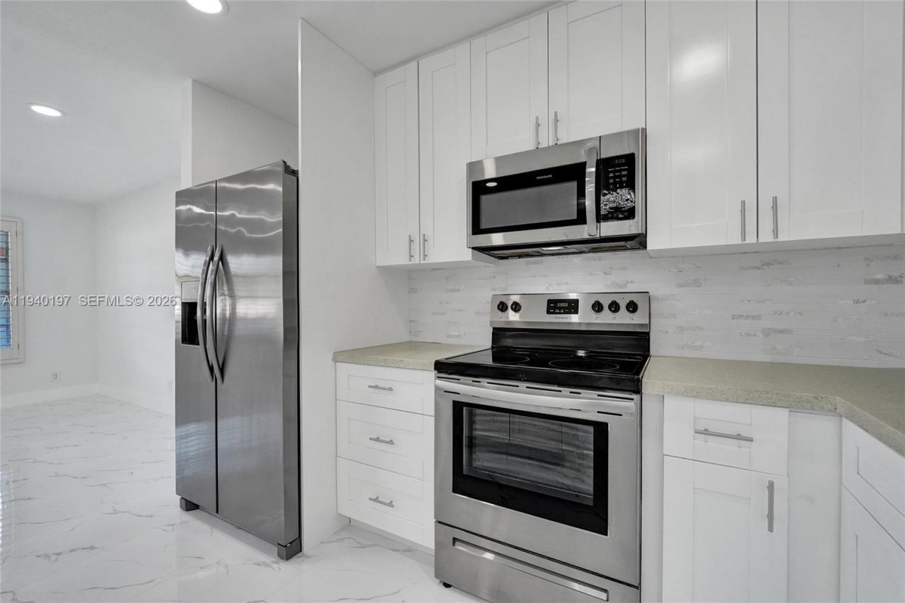 2015 N 58th Ave, Hollywood, FL 33021 Photo